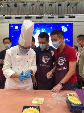 “Making Chiu Chow Mooncakes in Celebration of Mid-Autumn Festival 2021” 3 
