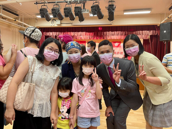 COVID-19 Vaccination Activity and Voluntary Services Presentation Ceremony in Wong Tai Sin District 8