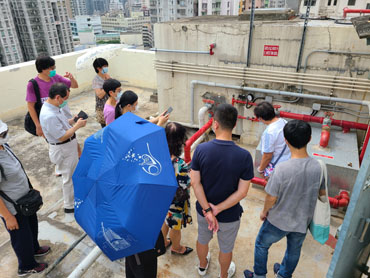 Representatives of other buildings’ OCs visited Ying May Building to have a look at the rooftop fire services water tank